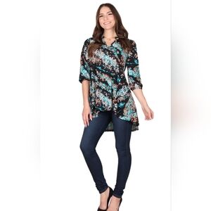 Lildy floral blouse tunic, size L XL, great condition, Hi Lo